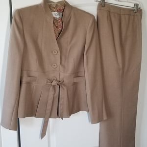2 piece pantsuit